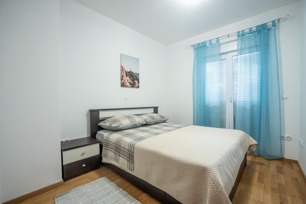 Apartments Sandrina فرسي المظهر الخارجي الصورة