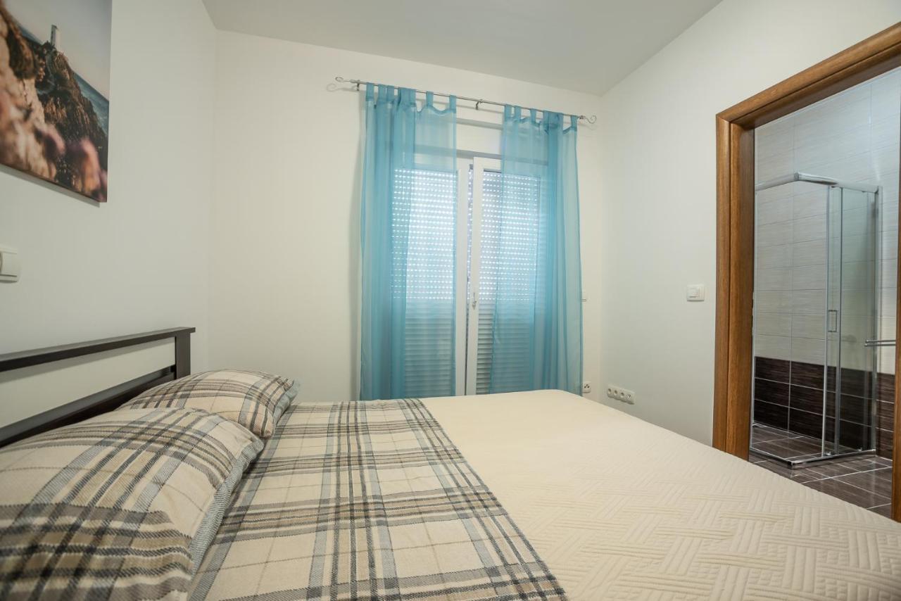 Apartments Sandrina فرسي المظهر الخارجي الصورة