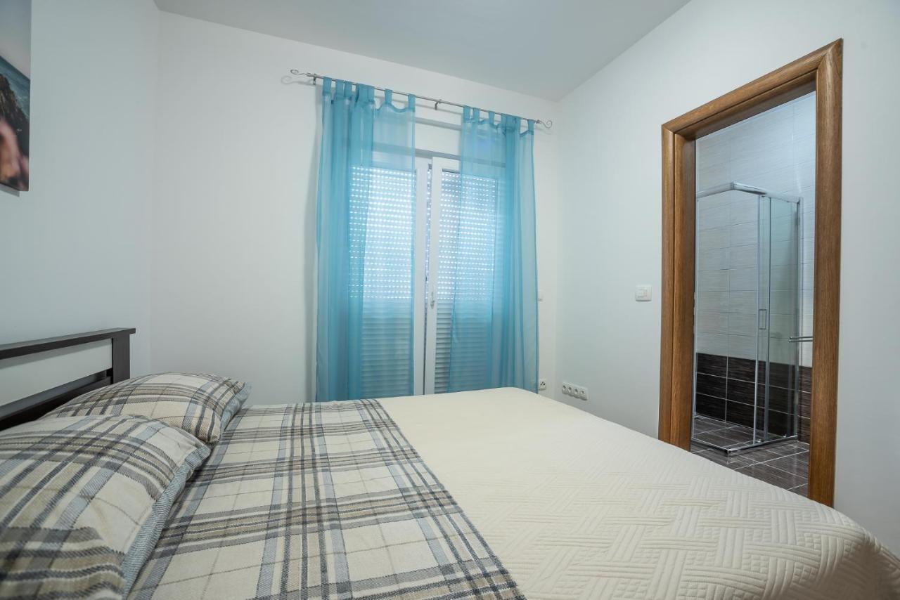 Apartments Sandrina فرسي المظهر الخارجي الصورة
