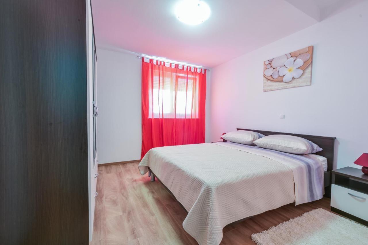 Apartments Sandrina فرسي المظهر الخارجي الصورة