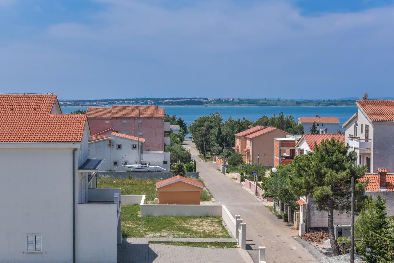 Apartments Sandrina فرسي المظهر الخارجي الصورة